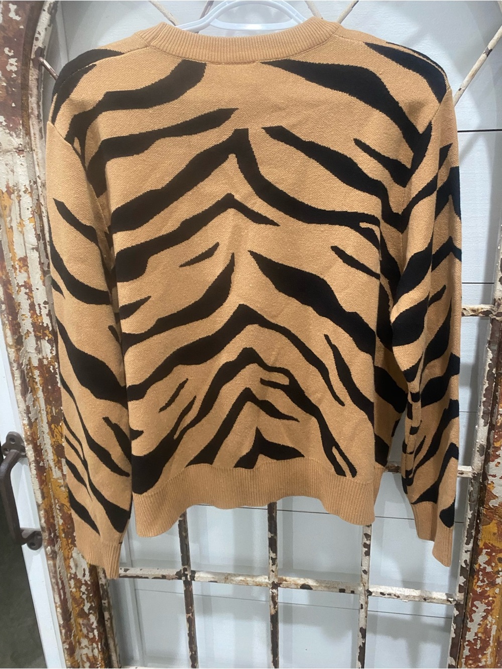 Queen Of Sparkles Tiger Sweater sizes XS - Picture 4 of 4